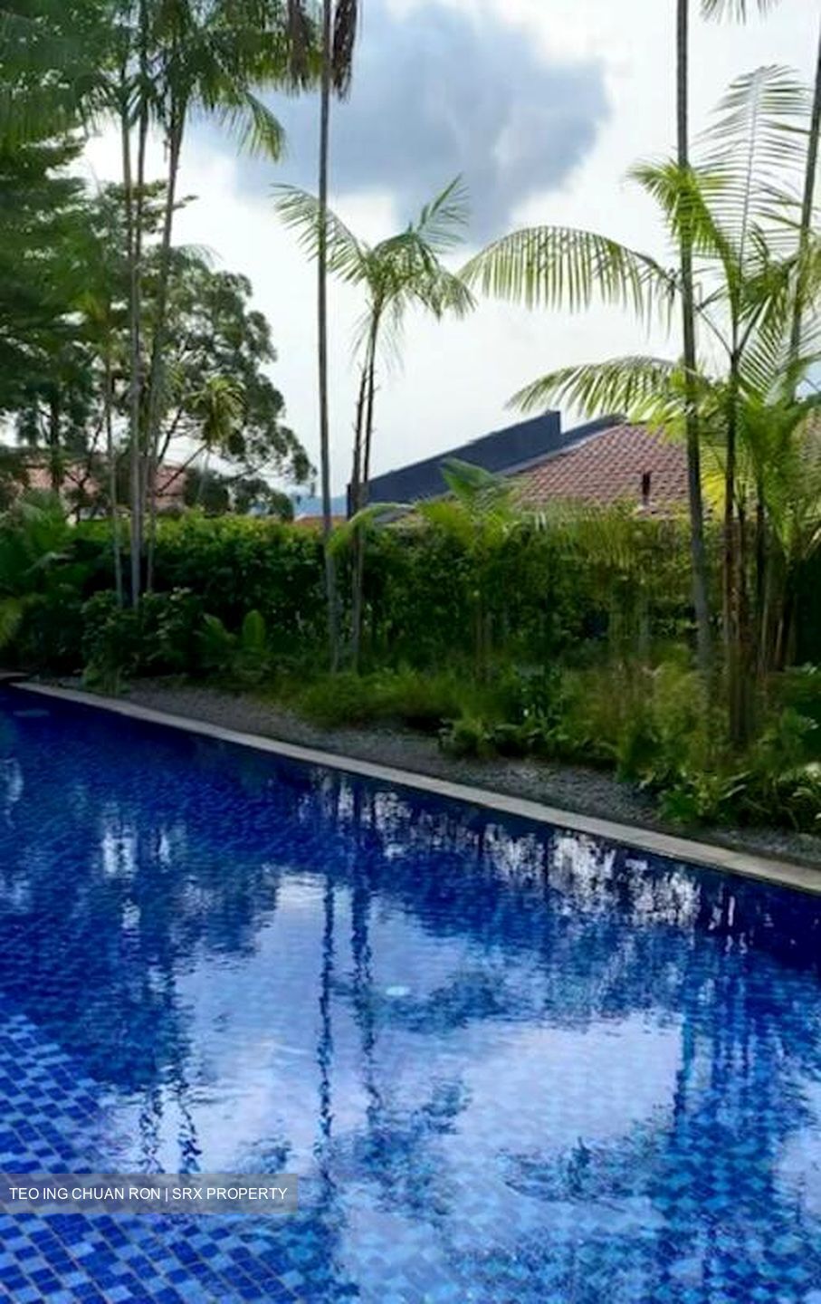 Fifth Avenue (D10), Detached #470745221